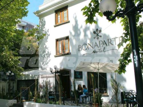 holiday in Bonaparte