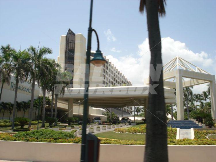 holiday in Renaissance Jaragua & Casino