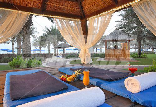 почивка в Sheraton Jumeirah Beach Resort & Towers