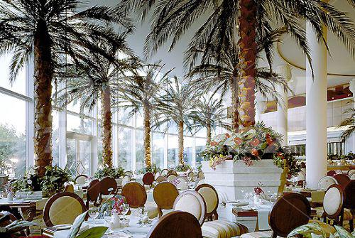 почивка в Sheraton Jumeirah Beach Resort & Towers
