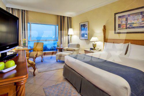 почивка в Sheraton Jumeirah Beach Resort & Towers