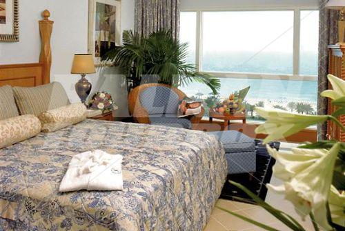 почивка в Sheraton Jumeirah Beach Resort & Towers