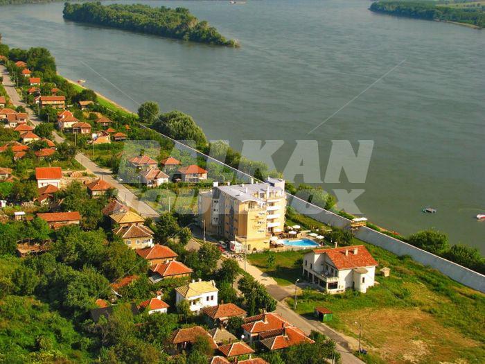 holiday in Aparthotel Danubia Beach