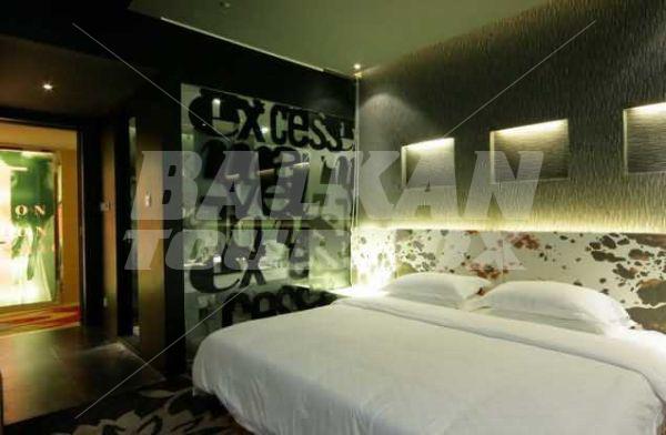 holiday in Vision Fashan