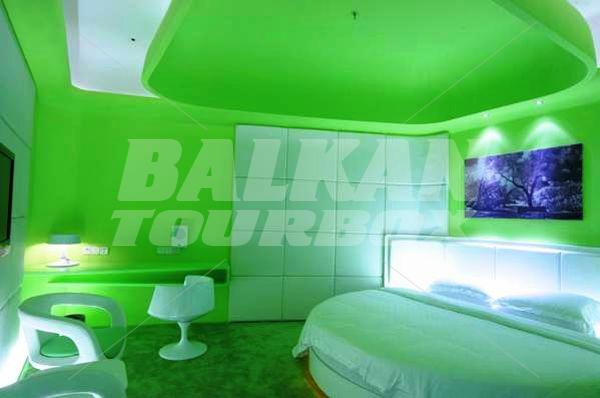 holiday in Vision Fashan