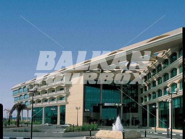 почивка в Al Bustan Rotana