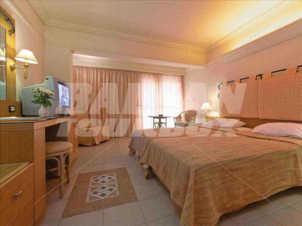 holiday in Aldemar Knossos Royal