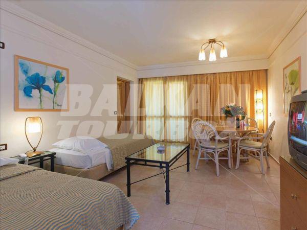 holiday in Aldemar Knossos Royal
