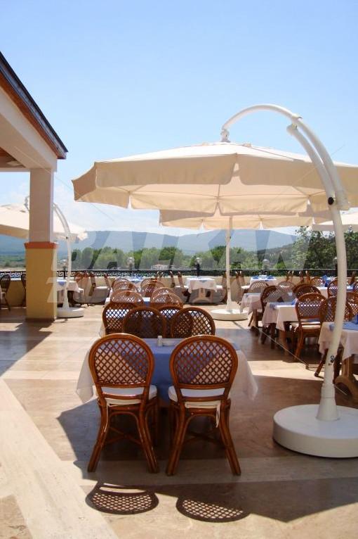 holiday in Marina Royal Palace