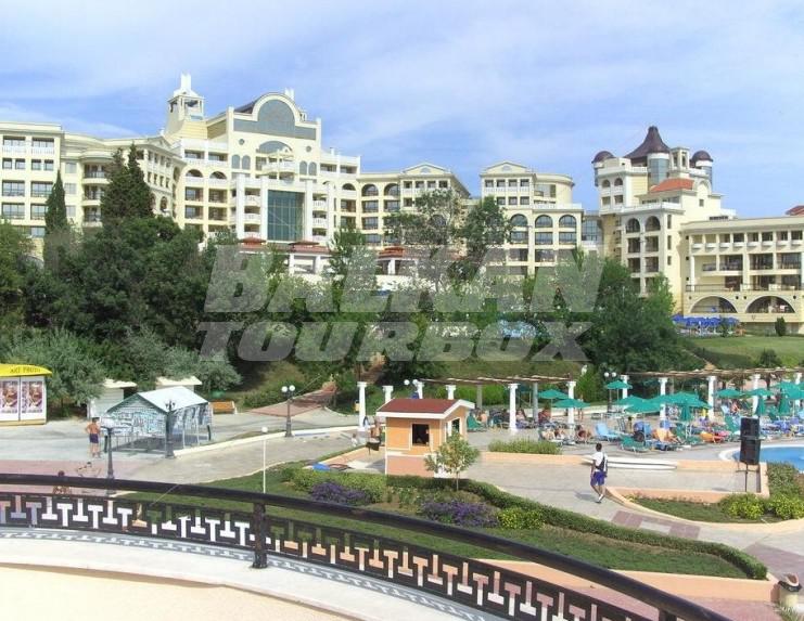 holiday in Marina Royal Palace