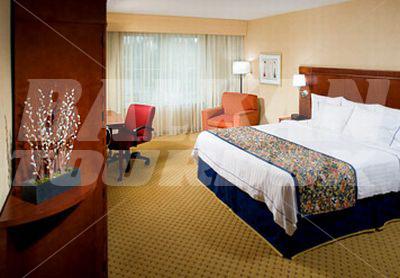 почивка в Courtyard by Marriott Seattle Kirkland