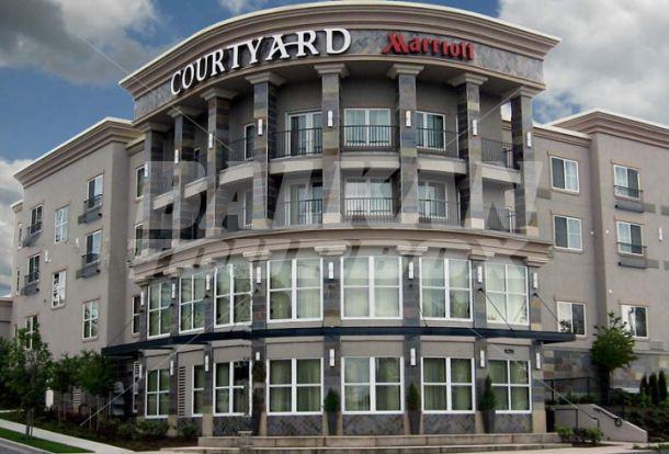 почивка в Courtyard by Marriott Seattle Kirkland