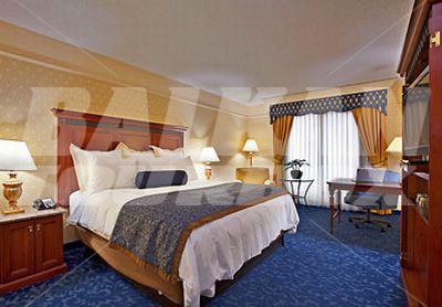 почивка в St. Louis Union Station Marriott
