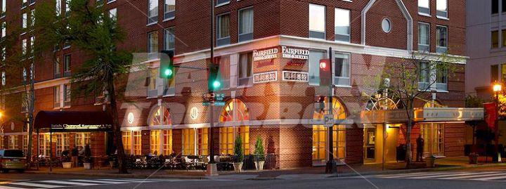 почивка в  Fairfield Inn & Suites by Marriott Washington DC/Downtown