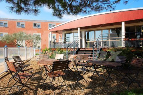 почивка в Kyriad Montpellier Lunel