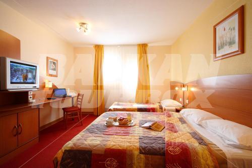 почивка в Kyriad Montpellier Lunel