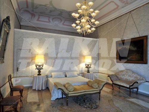 почивка в L'Hotel Bauer