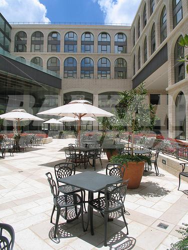 почивка в Grand Court