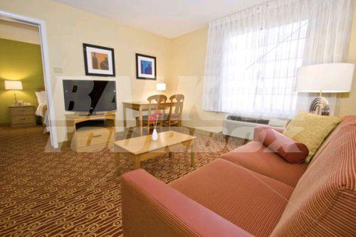 почивка в TownePlace Suites by Marriott Albuquerque Airport
