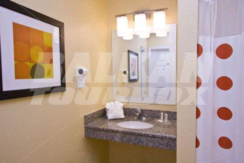 почивка в TownePlace Suites by Marriott Albuquerque Airport