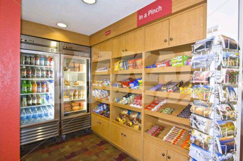 почивка в TownePlace Suites by Marriott Albuquerque Airport