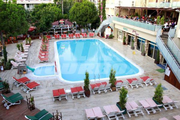 holiday in Club Armar