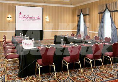 почивка в The Dearborn Inn, A Marriott