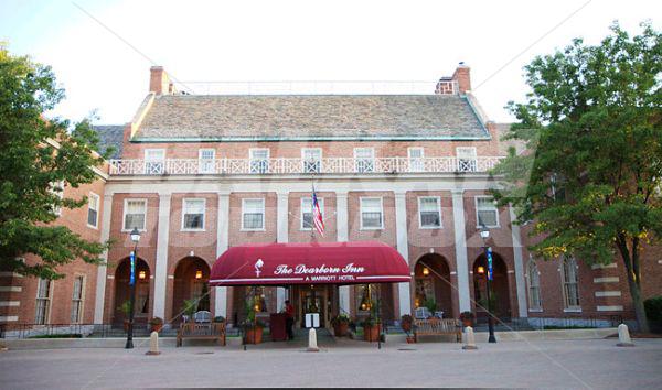 почивка в The Dearborn Inn, A Marriott