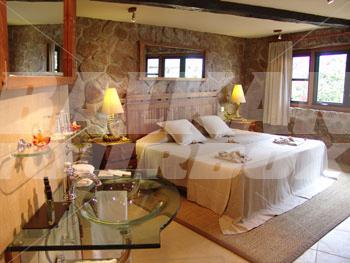 holiday in Chateau des Feuilles