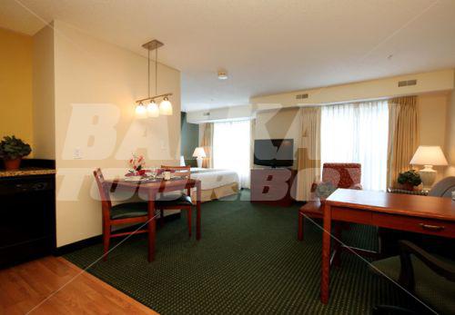 почивка в Residence Inn Des Moines West at Jordan Creek Town Center