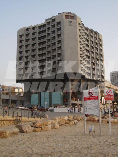 почивка в The Carlton Tel Aviv