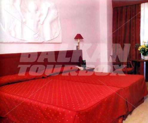 holiday in Marco Antonio