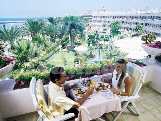 holiday in Marco Antonio