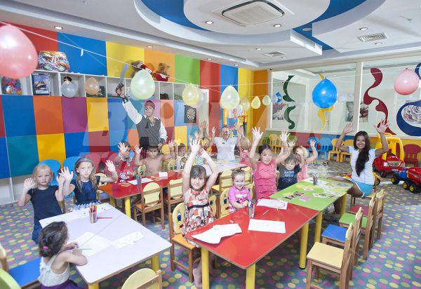 почивка в Crystal Waterworld Resort & Spa
