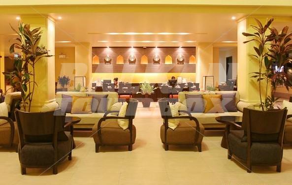 почивка в Patong Paragon