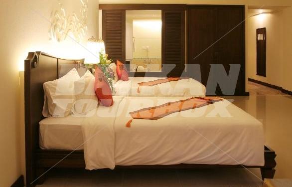 почивка в Patong Paragon
