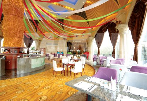 holiday in Zhongzhou International