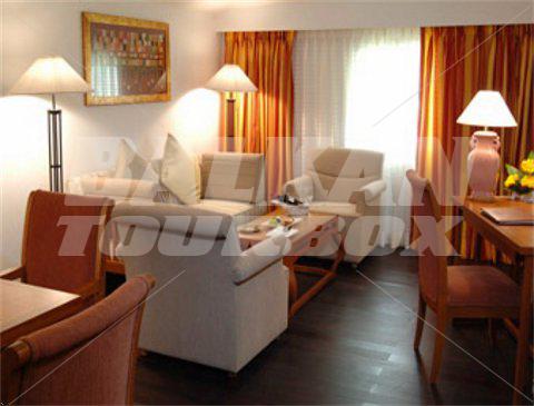 holiday in Ramada Caravela Beach Resort