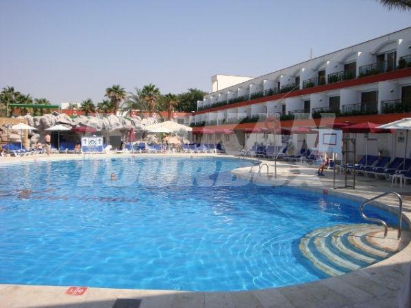 почивка в Americana Eilat