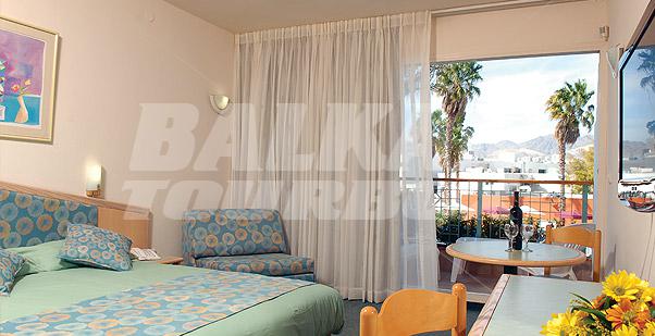 почивка в Americana Eilat