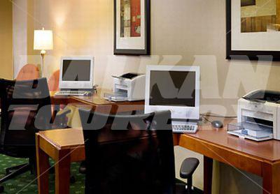 почивка в Courtyard by Marriott Oklahoma City Northwest