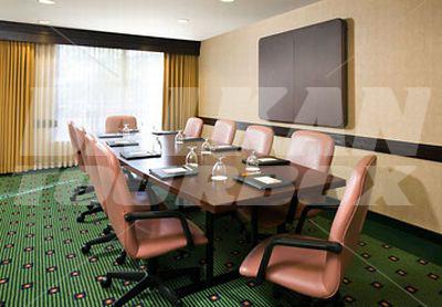 почивка в Courtyard by Marriott Oklahoma City Northwest