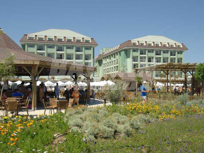 почивка в Club Hotel Vera Mare