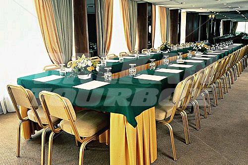почивка в The Park Hotel Pireaus