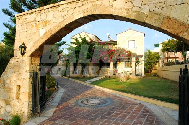 holiday in Porto Village Resort