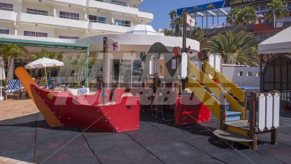 holiday in Hovima La Pinta