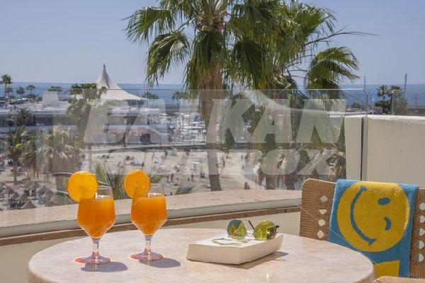 holiday in Hovima La Pinta