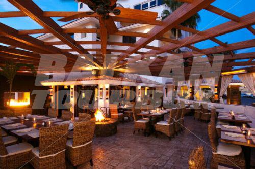 почивка в Bahia Hotel and Beach Club