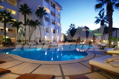 почивка в Bahia Hotel and Beach Club