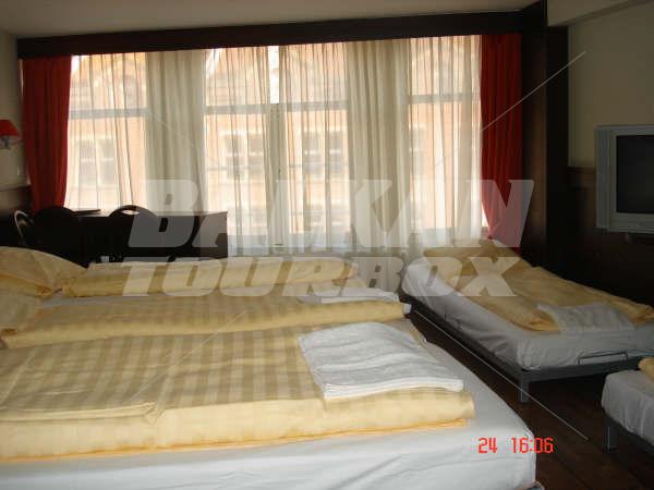 holiday in Damrak Inn